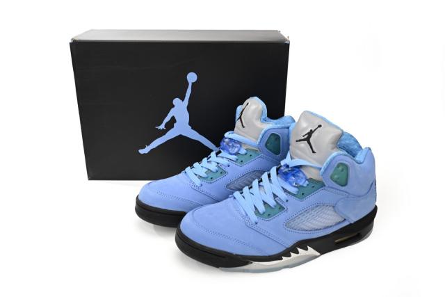 Jordαn 5's Retro UNC University Blue DV1310-401