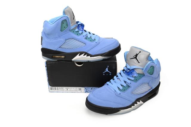 Jordαn 5's Retro UNC University Blue DV1310-401