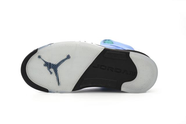 Jordαn 5's Retro UNC University Blue DV1310-401