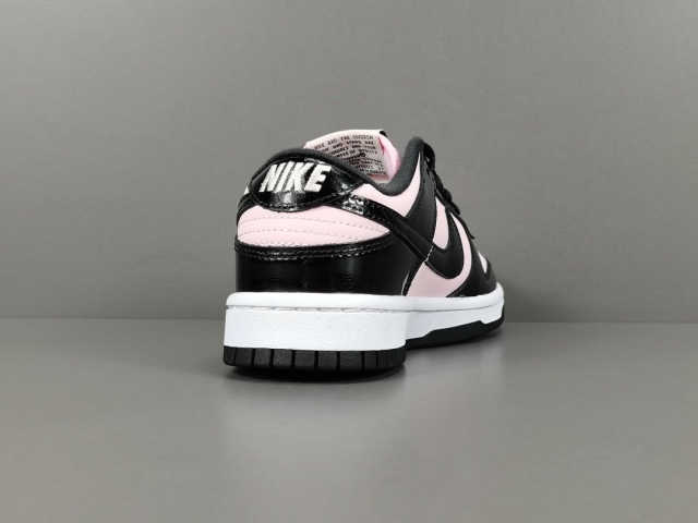 SB DUNK x PINK FOAM BLACK