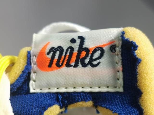 SB DUNK x OFF-WHITE LOT 27