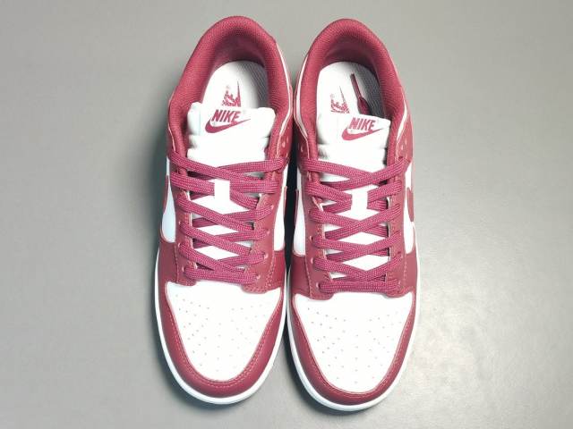 SB DUNK x BORDEAUX