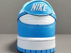 SB DUNK x UNC