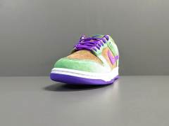 SB DUNK x VENEER