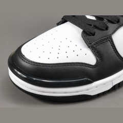 SB DUNK LOW TWIST x PANDA
