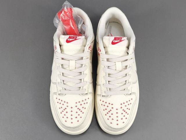 SB DUNK x LIGHT OREWOOD BROWN SASHIKO