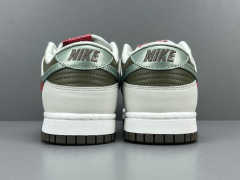 SB DUNK LOW x YEAR OF THE SNAKE