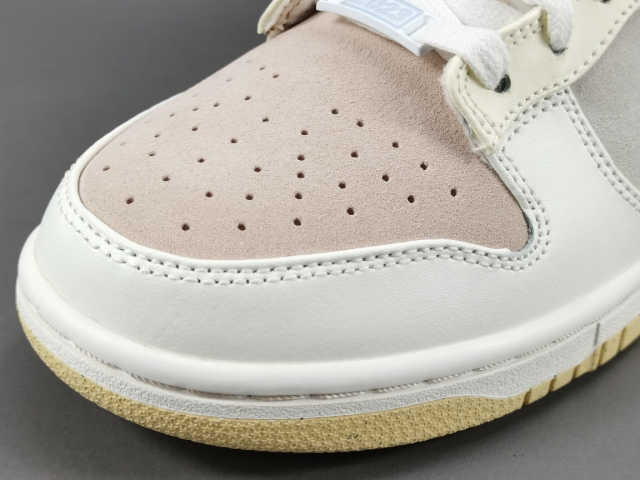 SB DUNK x YEAR OF THE RABBIT FOSSIL STONE