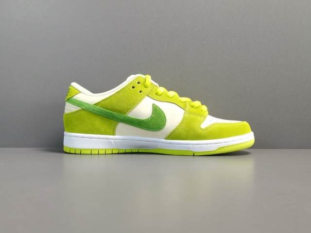 SB DUNK x GREEN APPLE