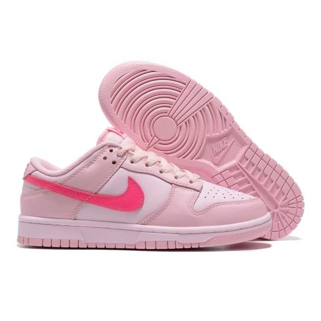 SB DUNK LOW x TRIPLE PINK