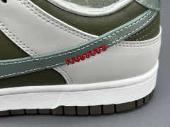 SB DUNK LOW x YEAR OF THE SNAKE