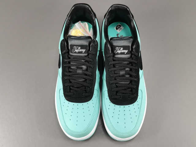 AIR FΟRCE 1 x TIFFANY & CO.1837 (FRIENDS AND FAMILY)