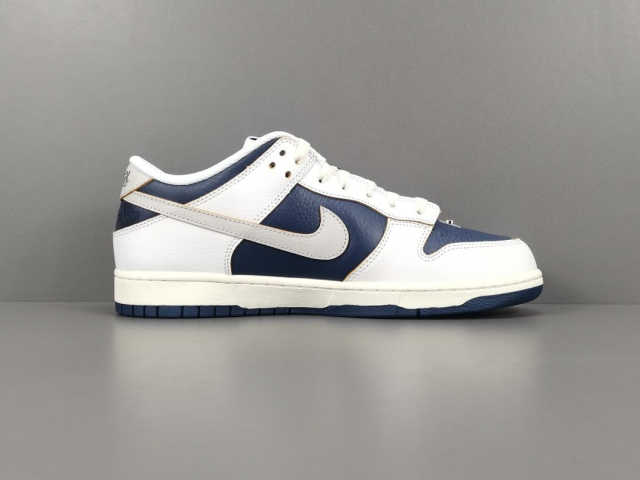SB DUNK x HUF NEW YORK CITY