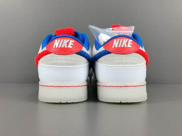 SB DUNK x YEAR OF THE RABBIT WHITE RABBIT