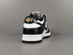 SB DUNK x WORLD CHAMPS BLACK WHITE