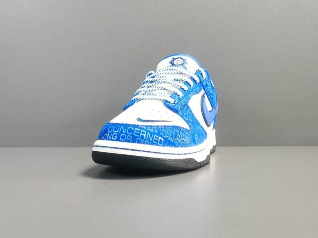 SB DUNK x JACKIE ROBINSON