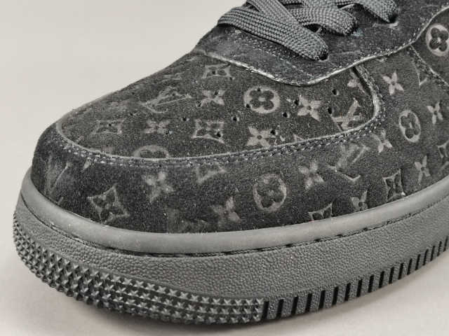 AIR FΟRCE 1 BLACK/BLACK