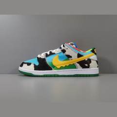 SB DUNK LOW x BEN & JERRY'S CHUNKY DUNKY