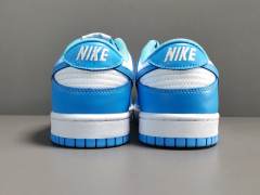 SB DUNK x UNC
