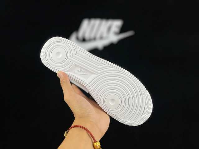 AIR FΟRCE 1 Black Buckle