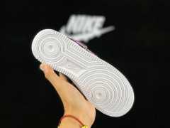 AIR FΟRCE 1 Low White/Black/Red Hiking Buckle