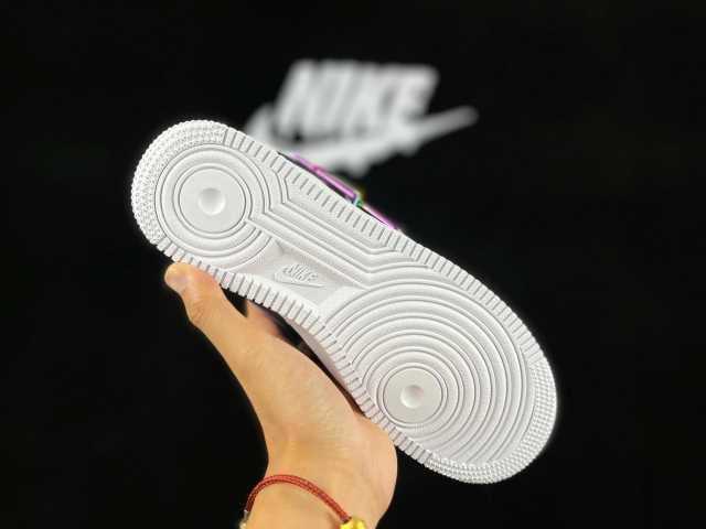 AIR FΟRCE 1 Low White/Black/Red Hiking Buckle