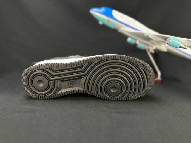 AIR FΟRCE 1 Big Swoosh Grey
