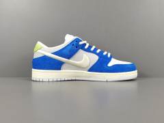 SB DUNK x FLY STREETWEAR GARDENIA