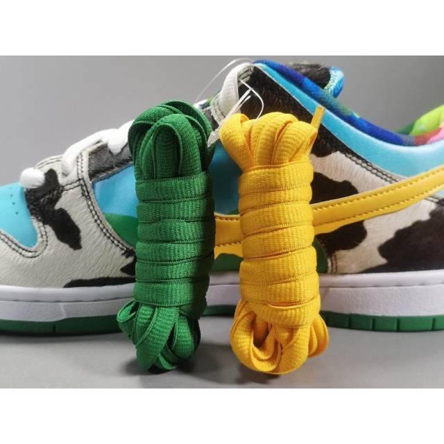 SB DUNK LOW x BEN & JERRY'S CHUNKY DUNKY