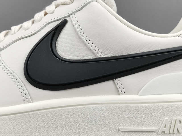 AIR FΟRCE 1 x AMBUSH PHANTOM