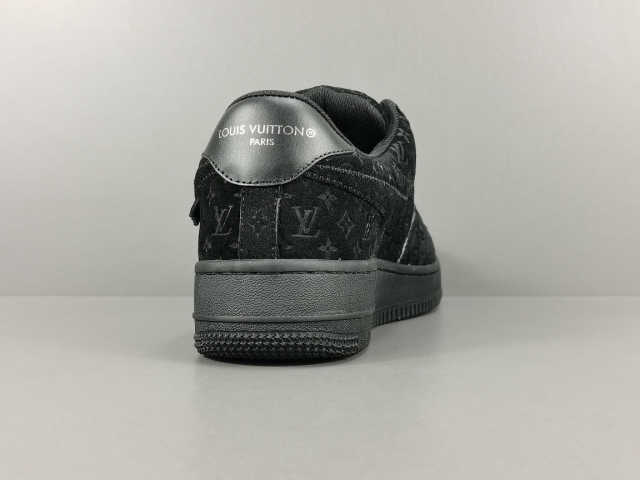 AIR FΟRCE 1 BLACK/BLACK