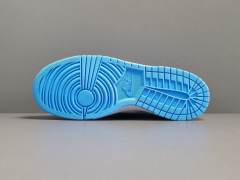 SB DUNK x UNC