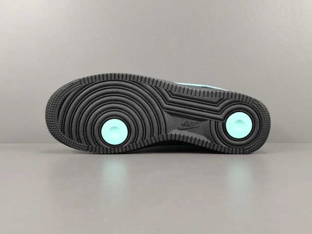 AIR FΟRCE 1 x TIFFANY & CO.1837