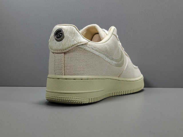 AIR FΟRCE 1 x STUSSY FOSSIL
