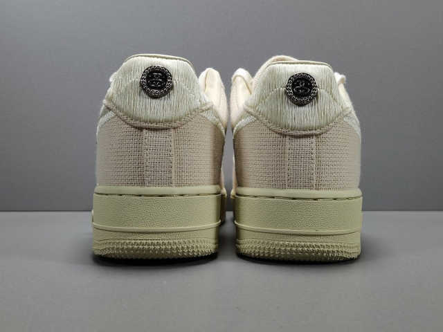 AIR FΟRCE 1 x STUSSY FOSSIL