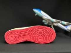 AIR FΟRCE 1 Big Swoosh Red