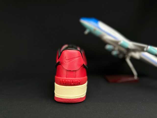 AIR FΟRCE 1 Big Swoosh Red