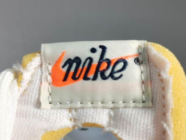 SB DUNK x OFF-WHITE LOT 01