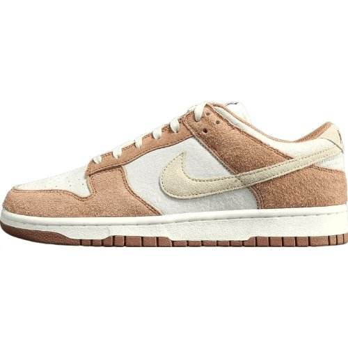 SB DUNK x UNC