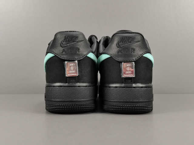 AIR FΟRCE 1 x TIFFANY & CO.1837