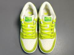 SB DUNK x GREEN APPLE