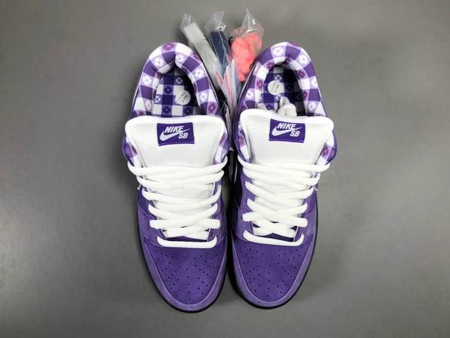 SB DUNK x CONCEPTS RED LOBSTER