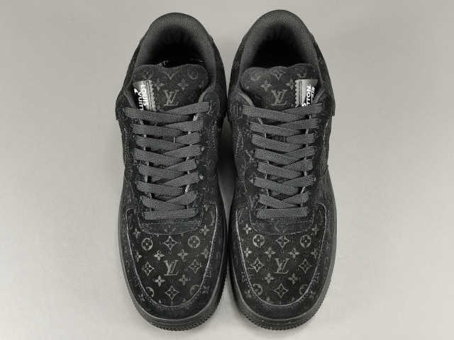 AIR FΟRCE 1 BLACK/BLACK