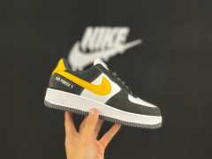AIR FΟRCE 1 Low Black/White/Yellow Swoosh