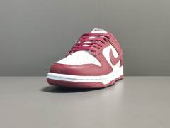 SB DUNK x BORDEAUX