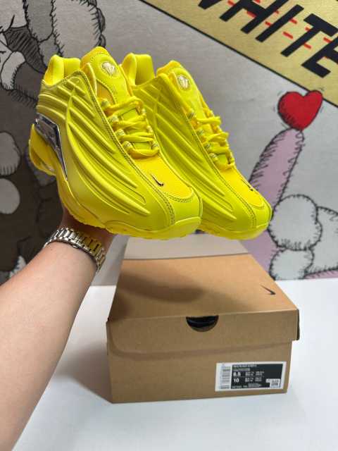 NOCTA x HOT STEP 2 DRAKE OPTI YELLOW