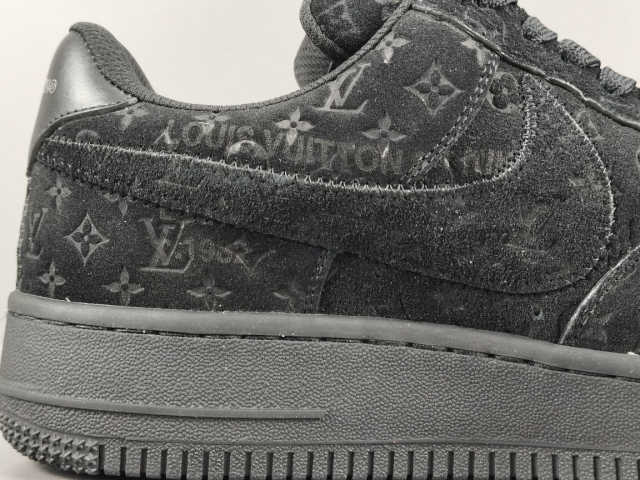 AIR FΟRCE 1 BLACK/BLACK