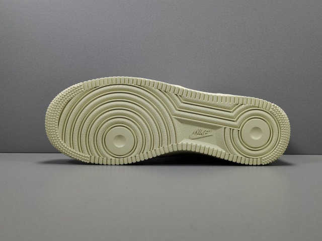 AIR FΟRCE 1 x STUSSY FOSSIL