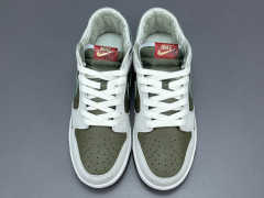 SB DUNK LOW x YEAR OF THE SNAKE