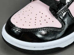 SB DUNK x PINK FOAM BLACK